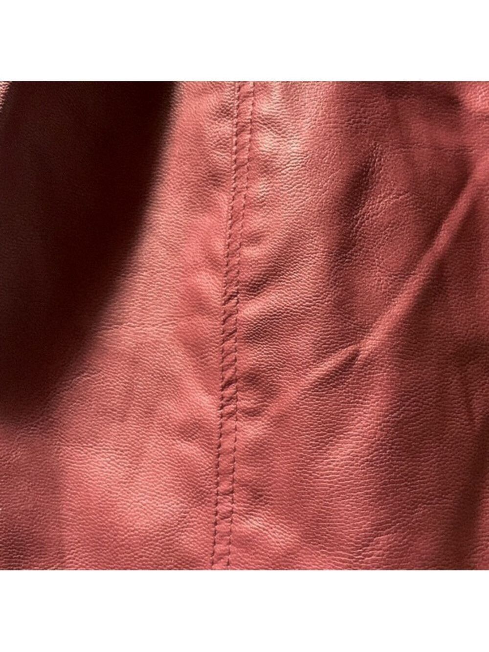 Pants Store Vegan Leather Skirt -Size Large - Picture 4 of 5